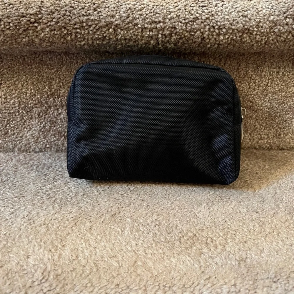 Tumi Delta Travel Amenity Bag - Cosmetic Bag - Travel Accessory - Black